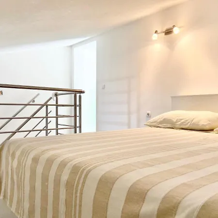 Apartman Pijaza *