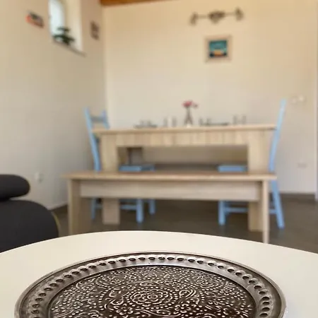 Pijaza شقة Banjol